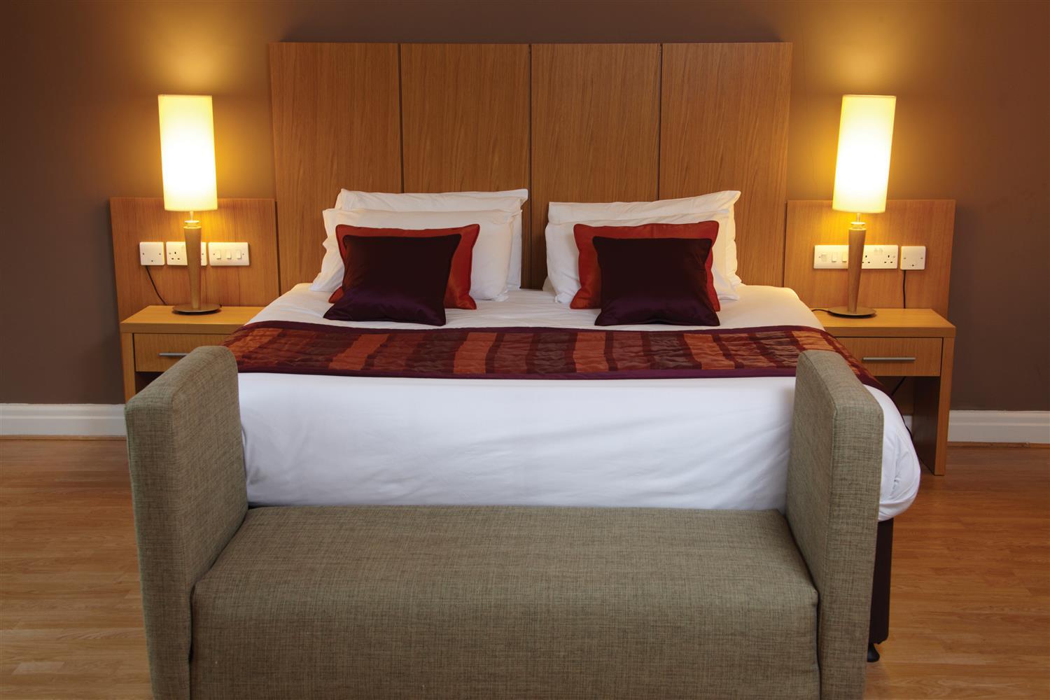 - - Oldham By Ihg Hotel Failsworth