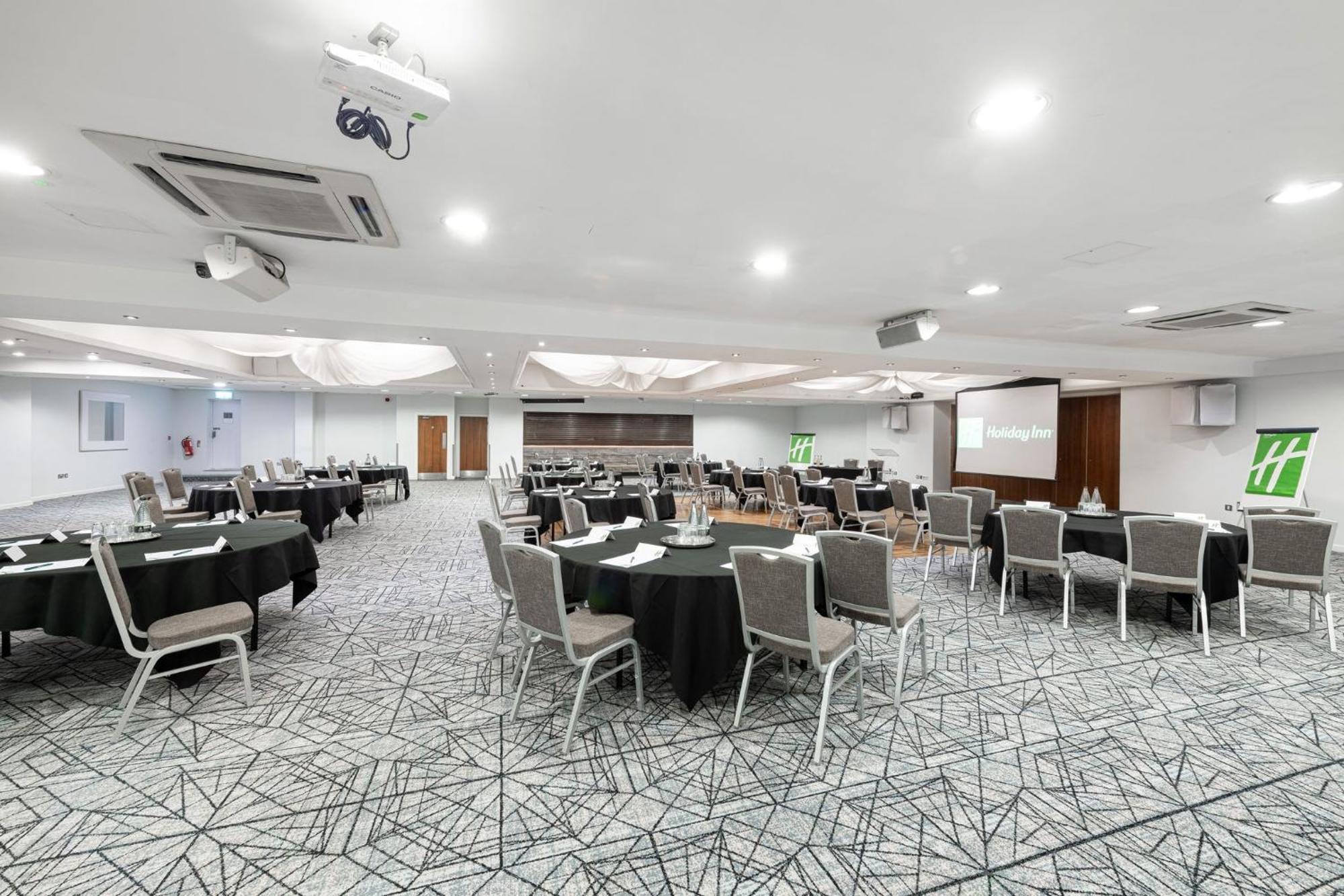 Hotel - - Oldham By Ihg 3*