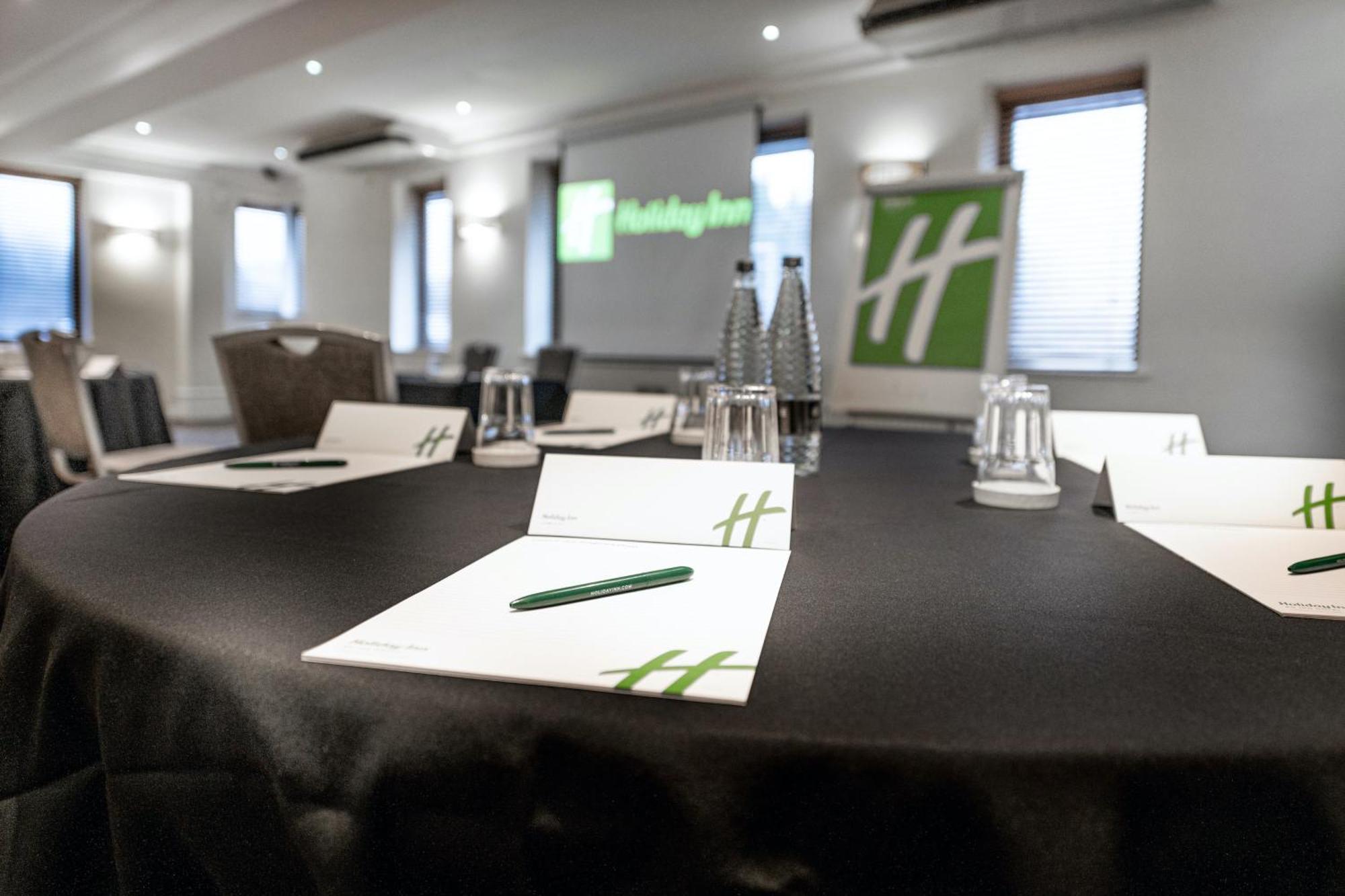 - - Oldham By Ihg Hotel Failsworth